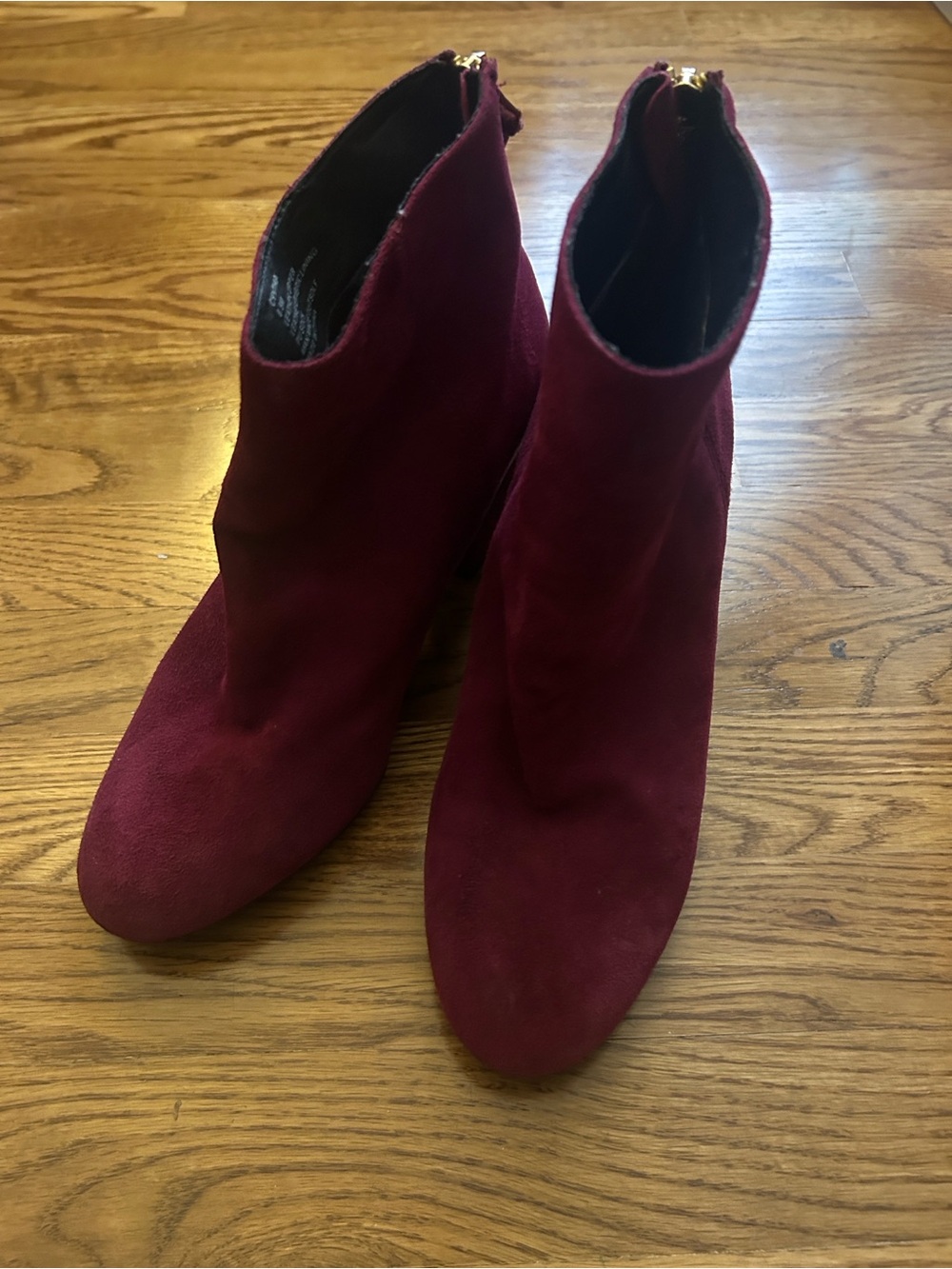 Steve Madden Burgundy Suede Ankle Booties with Gold Back Zip